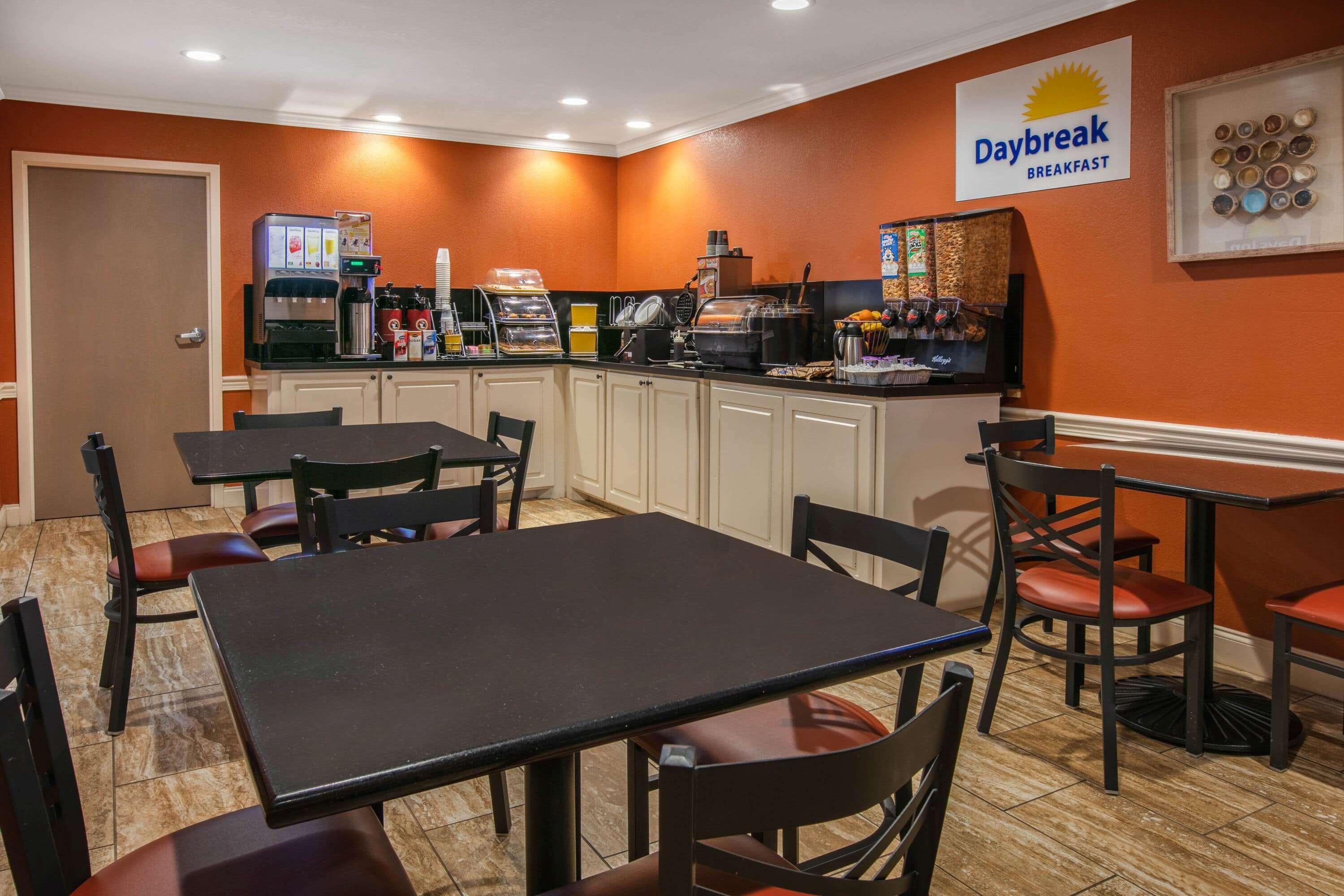 Days Inn & Suites By Wyndham Florence/Jackson Area Luaran gambar